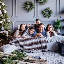 Jason Acosta with his four children